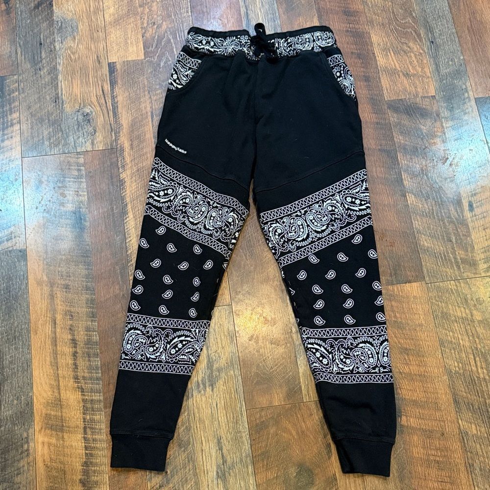 Black Paisley Kids Jogger Pants S (3375)